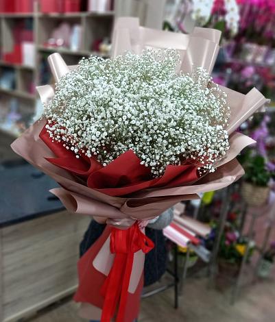 Букет цветов из: Гипсофила в Акъяр