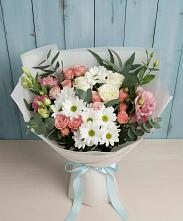 Букет цветов из:  Розы, Лизиантусы и Хризантемы в Акъяр