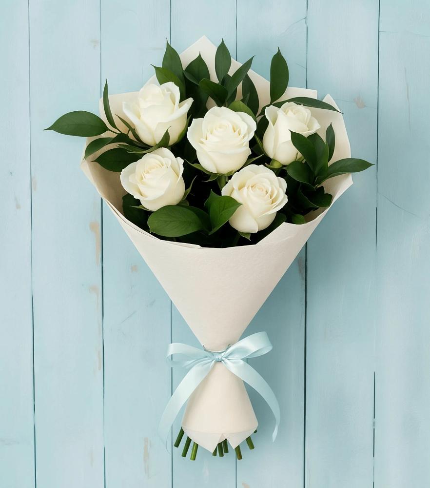 Букет цветов из: Розы в Акъяр