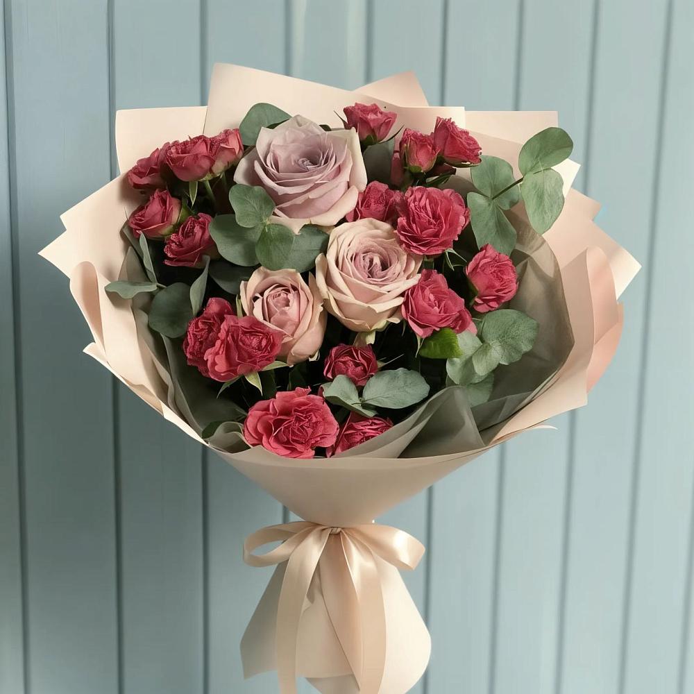 Букет цветов из: Гвоздики и Розы в Акъяр