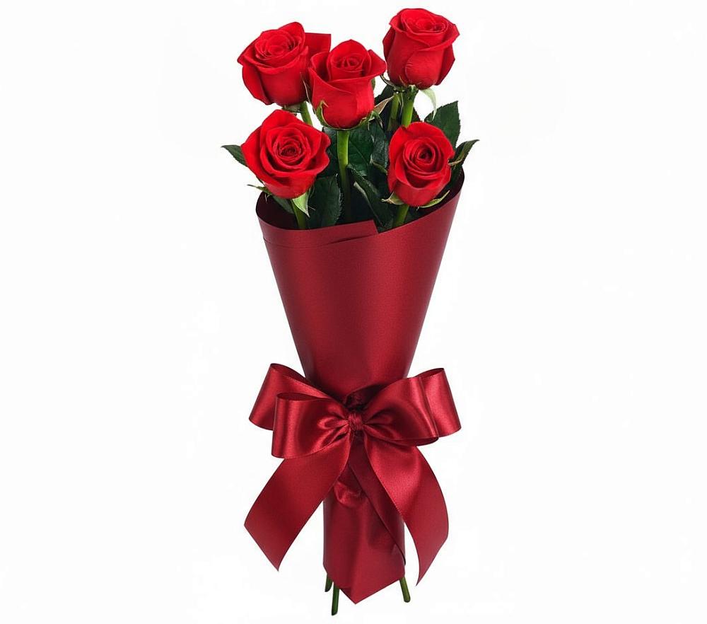 Букет 5 Красных роз Эдлесс Лав в Акъяр