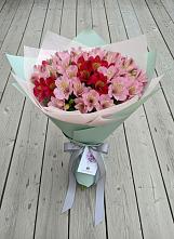 Букет цветов из:  Альстромерии #REPLACE_PRED# Акъяр