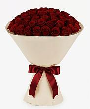 Букет 101 Бордовая роза Блэк Бакарра в Акъяр