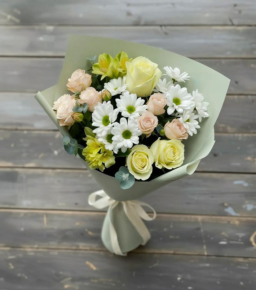 Букет цветов из: Альстромерии, Розы и Хризантемы в Акъяр