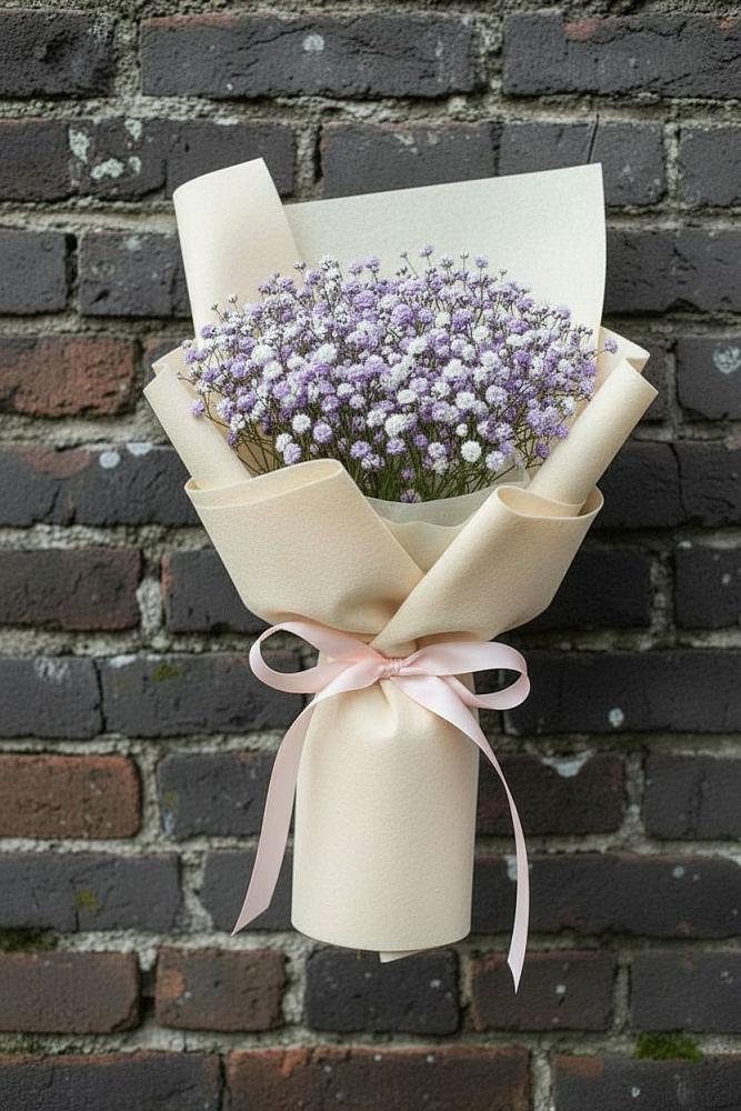 Букет цветов из: Гипсофила в Акъяр