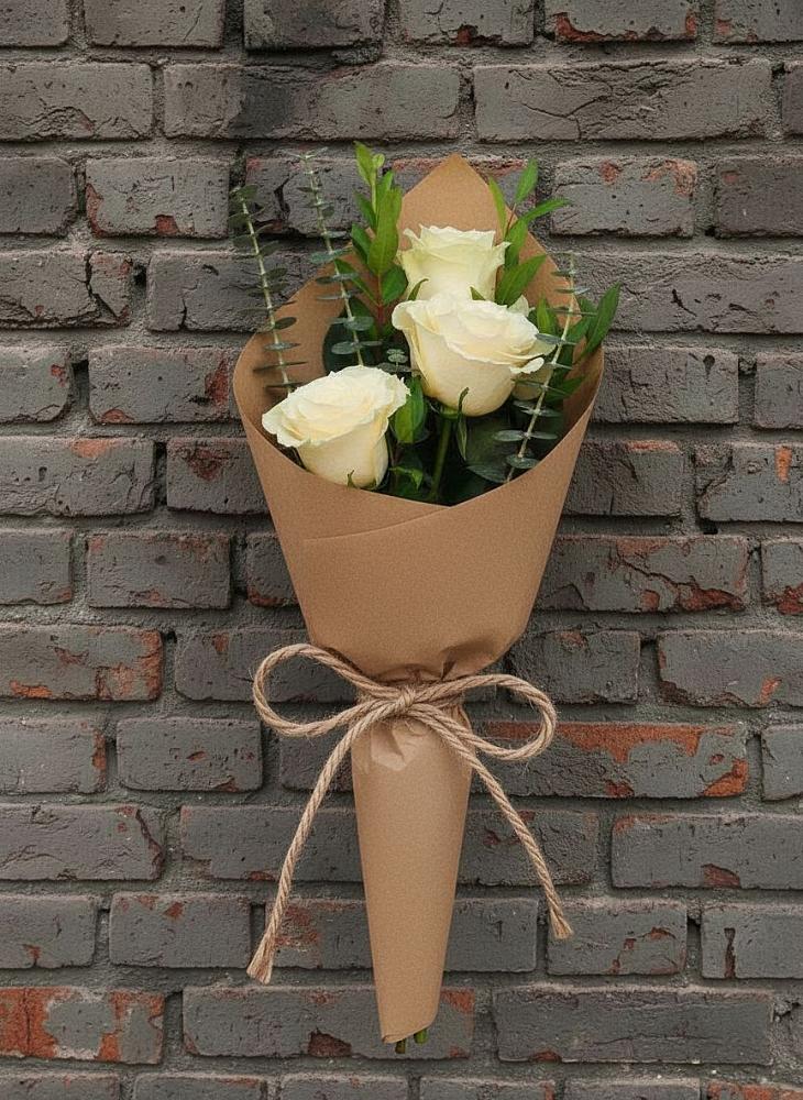 Букет цветов из: Розы в Акъяр