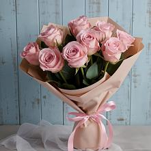 Букет цветов из:  Розы в Акъяр