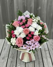Букет цветов из:  Альстромерии, Гвоздики, Розы и Хризантемы в Акъяр