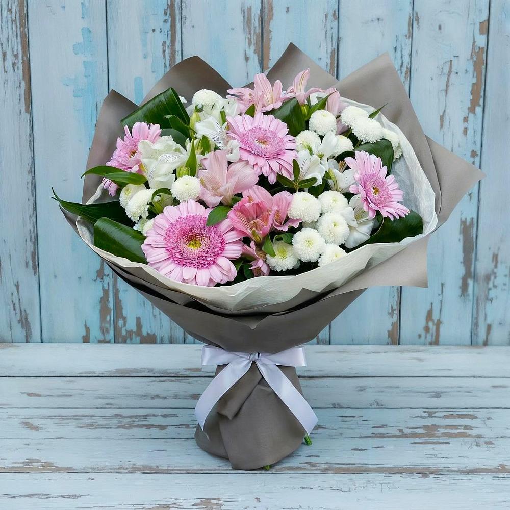 Букет цветов из: Герберы, Альстромерии и Хризантемы в Акъяр