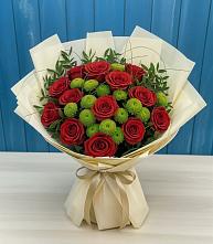 Букет цветов из:  Розы и Хризантемы в Акъяр