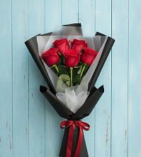 Букет цветов из:  Розы в Акъяр