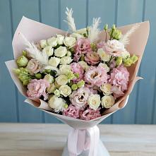 Букет цветов из:  Альстромерии и Розы в Акъяр